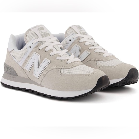 BLOGGER FAVE! New Balance Women’s 574 Core Sneaker in Nimbus Cloud White - Picture 3 of 8